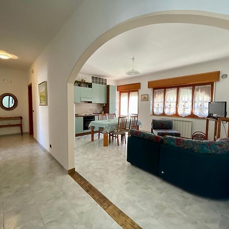 Vistamare Apartments Реджо-ди-Калабрия Экстерьер фото